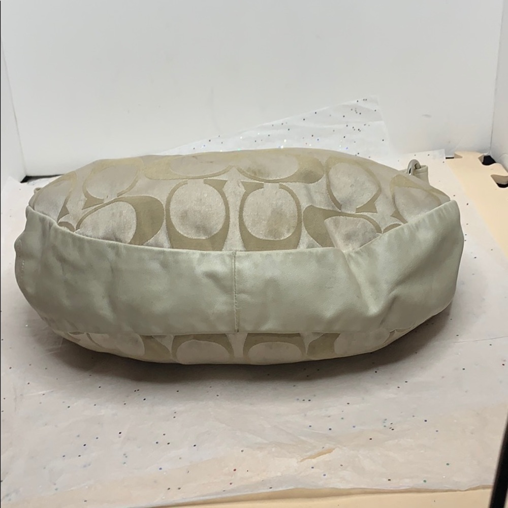 COACH WHITE /light khaki Signature "C" Ali - Picture 5 of 8